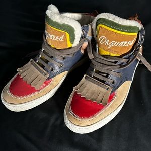 Rare beautiful Dscuared leather high top sneakers made in Italy